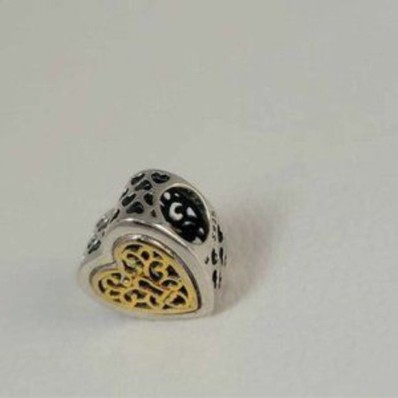 Pandora - Reveal Your Love Heart Locket Pendant - Picture 2 of 7